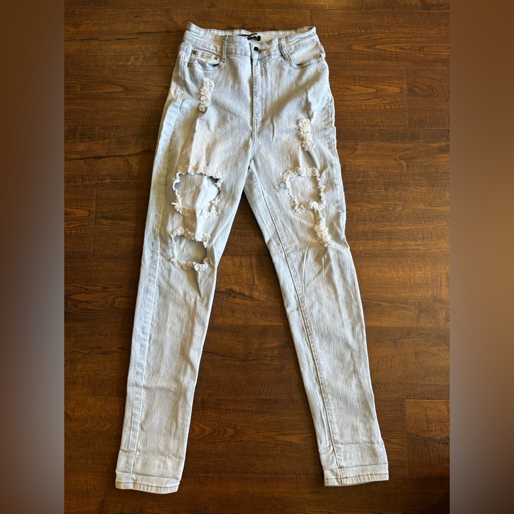 Fashion Nova Jeans Size 11